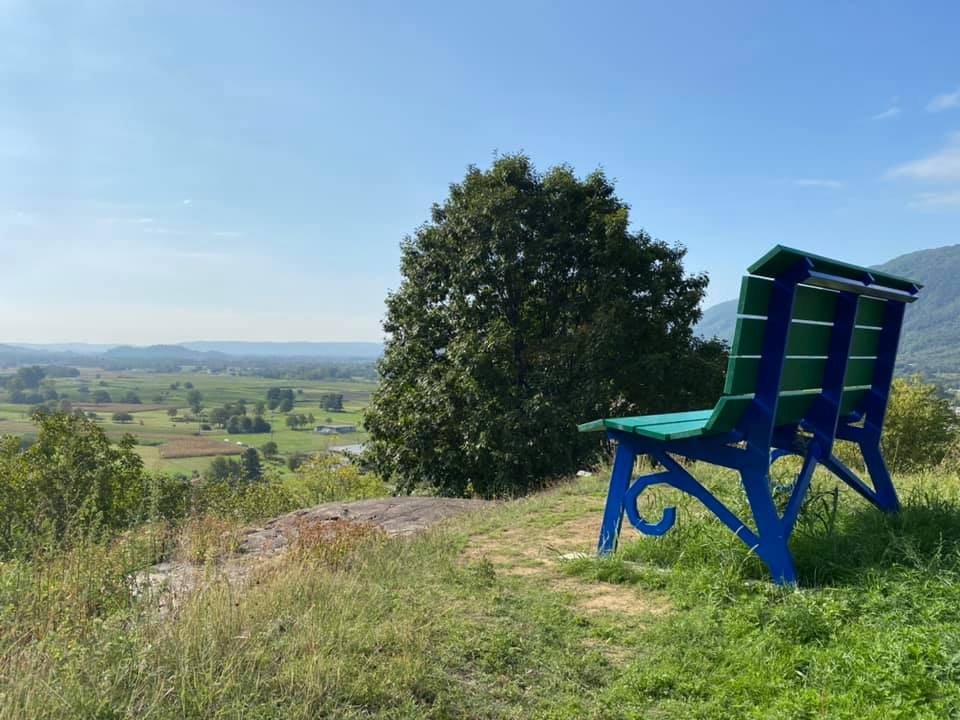 Panchina gigante - Big bench community - Comune di Borgofranco d'Ivrea